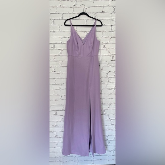 Thread pale purple bridesmaid dress Size 10 - Picture 2 of 6